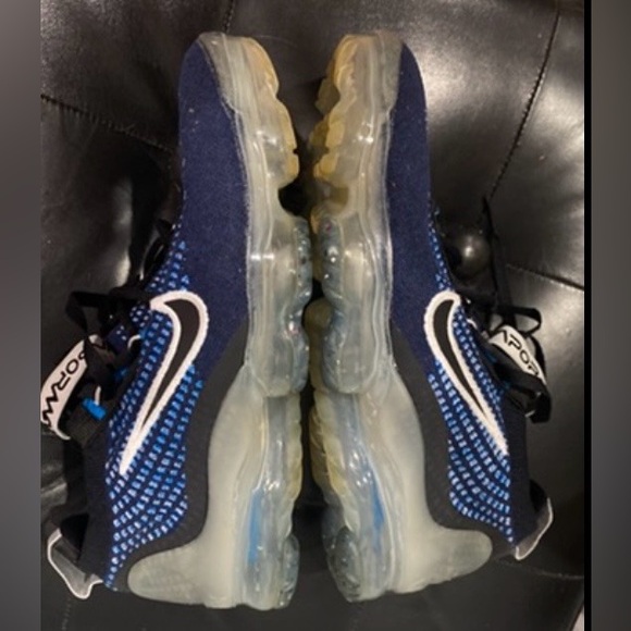 Nike Navy and Black Running Shoes 4.5Y - Picture 11 of 14